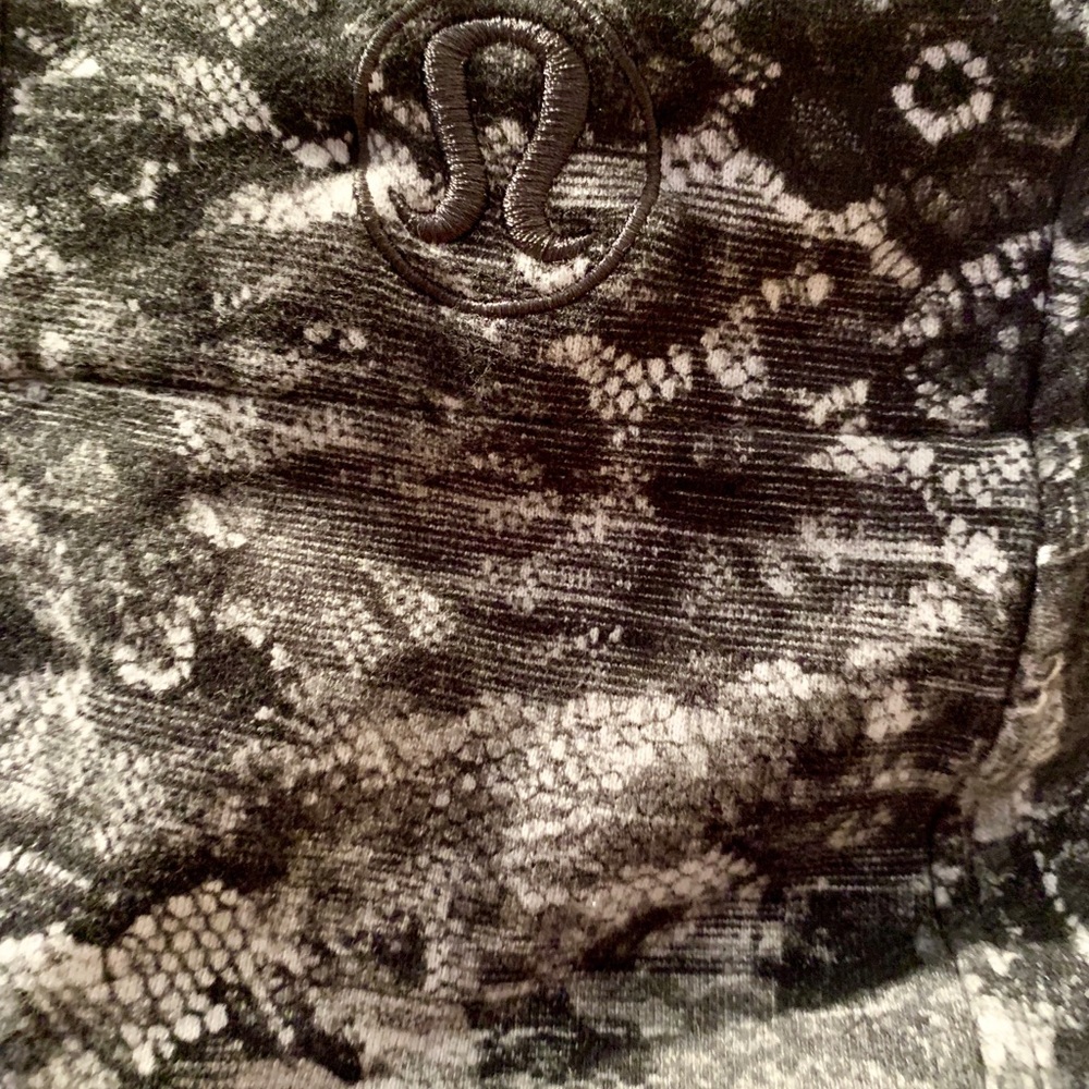 Lululemon Jacket - Picture 3 of 6